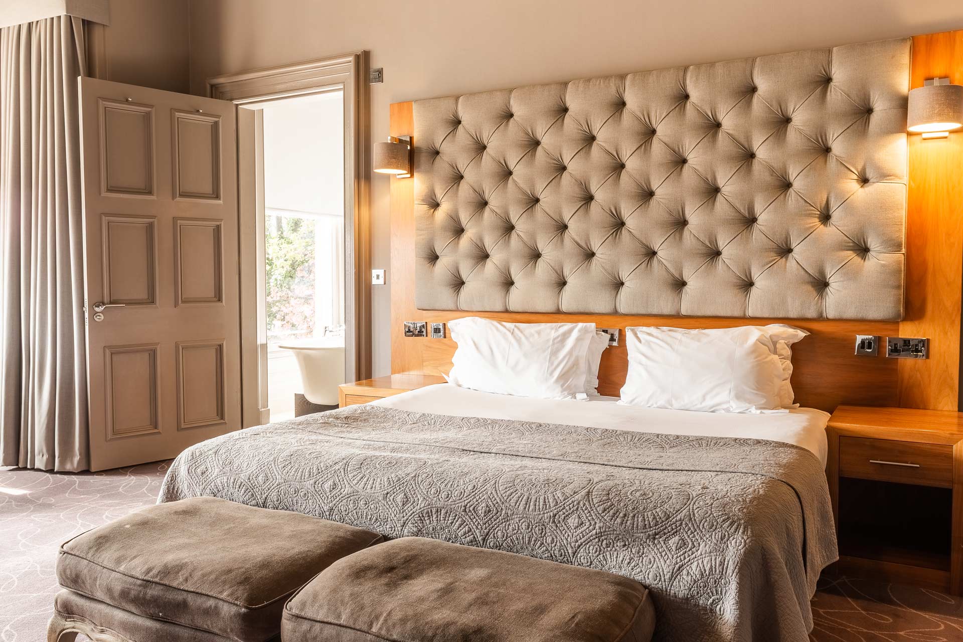 bedroom at murrayfield hotel